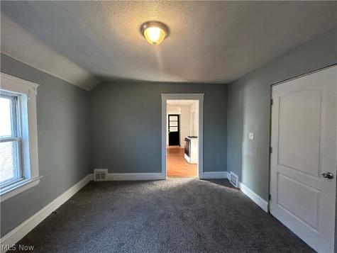 3560 W 67th Street Cleveland OH 44102