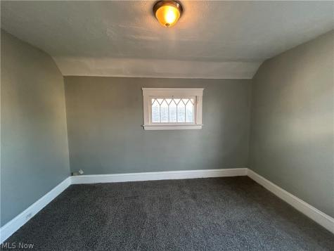 3560 W 67th Street Cleveland OH 44102