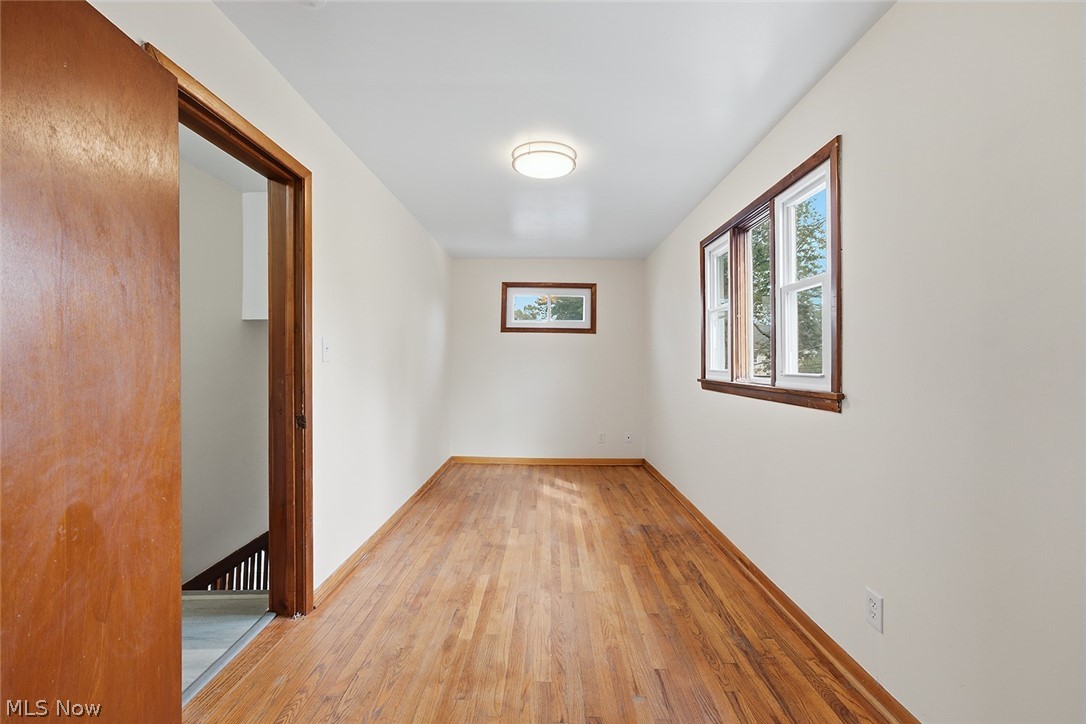 18206 Harland Avenue Cleveland OH 44119