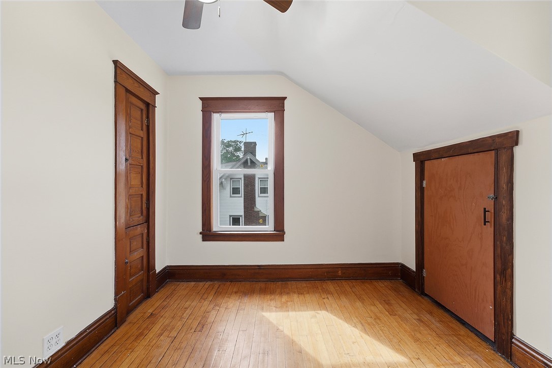 18206 Harland Avenue Cleveland OH 44119