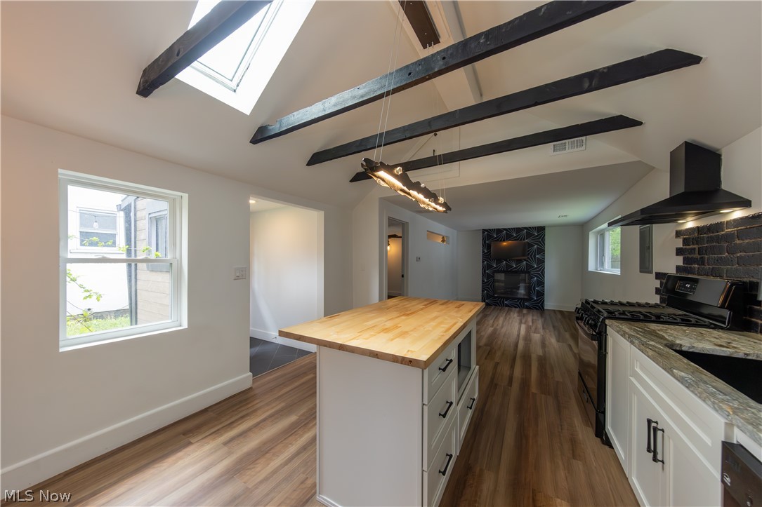 2499 Professor Avenue Cleveland OH 44113