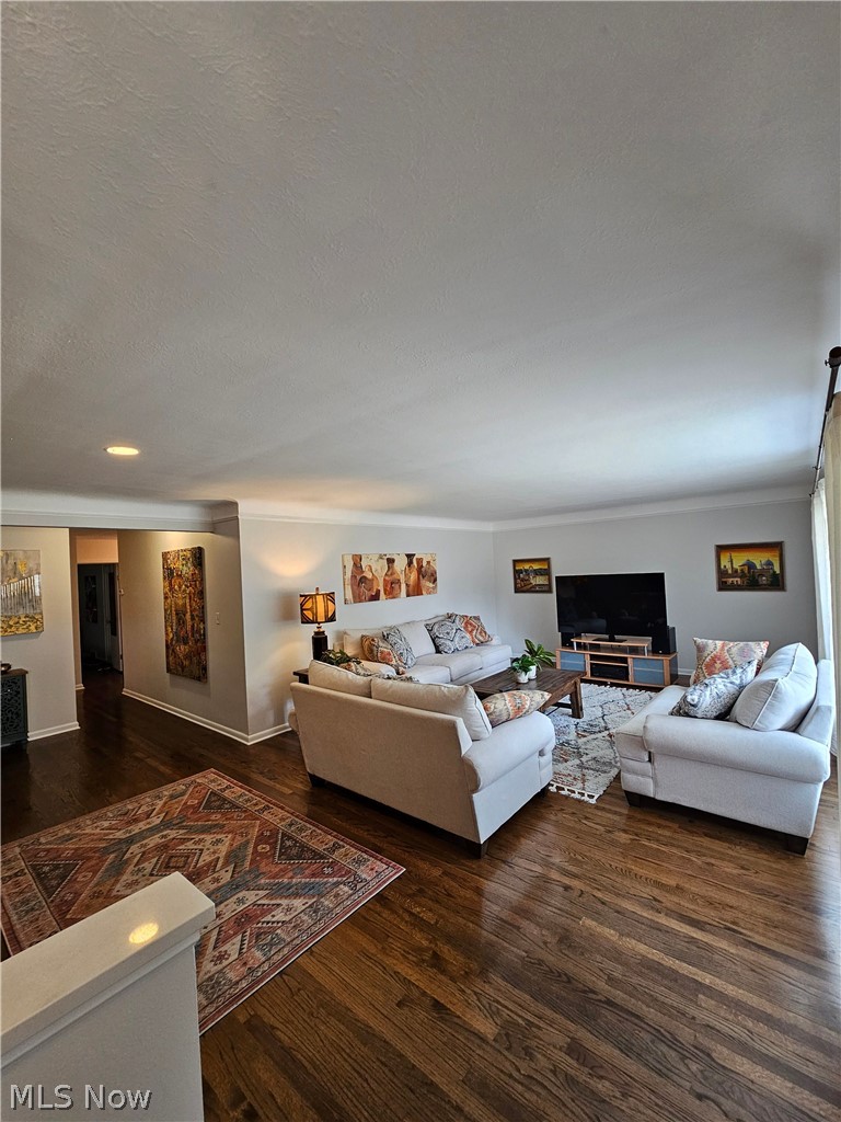5648 Beacon Hill Drive Seven Hills OH 44131