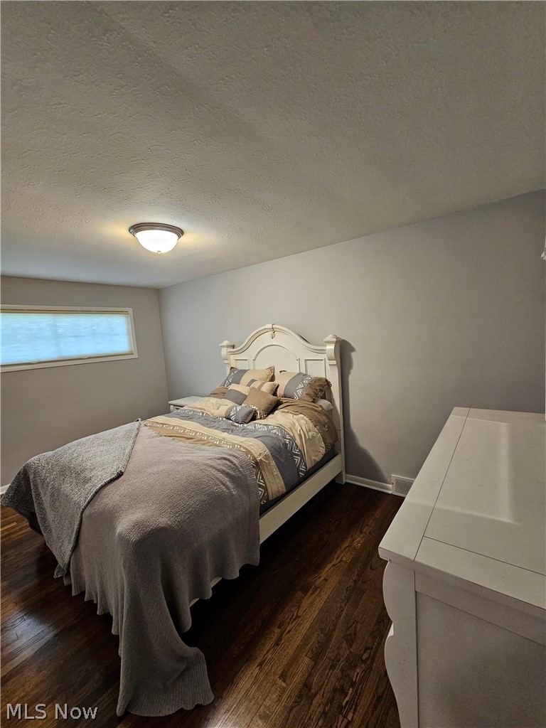 5648 Beacon Hill Drive Seven Hills OH 44131