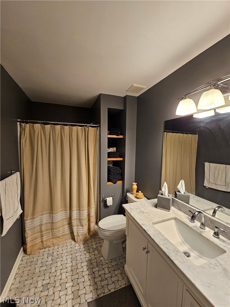 5648 Beacon Hill Drive Seven Hills OH 44131