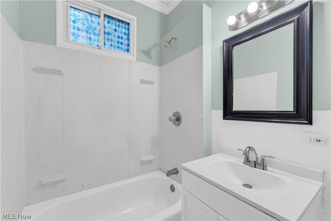 20101 Tracy Avenue Euclid OH 44123