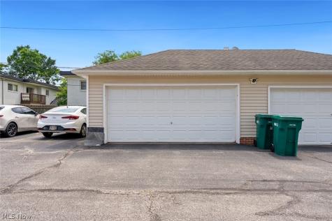 11531 Riverview Court Parma Heights OH 44130