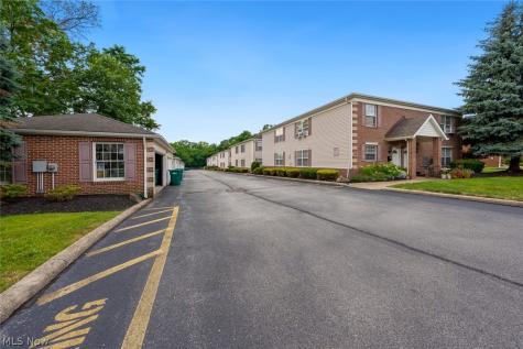 11531 Riverview Court Parma Heights OH 44130