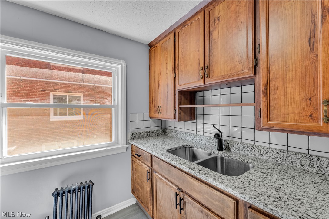 6150 Ridge Road Parma OH 44129