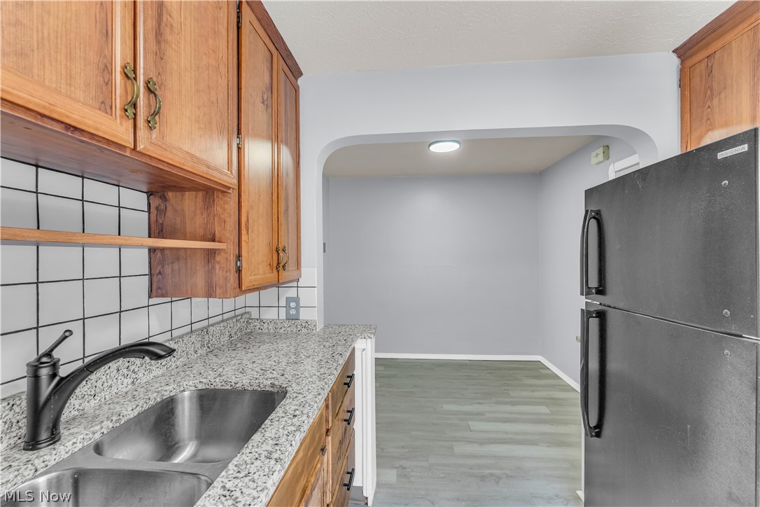 6150 Ridge Road Parma OH 44129