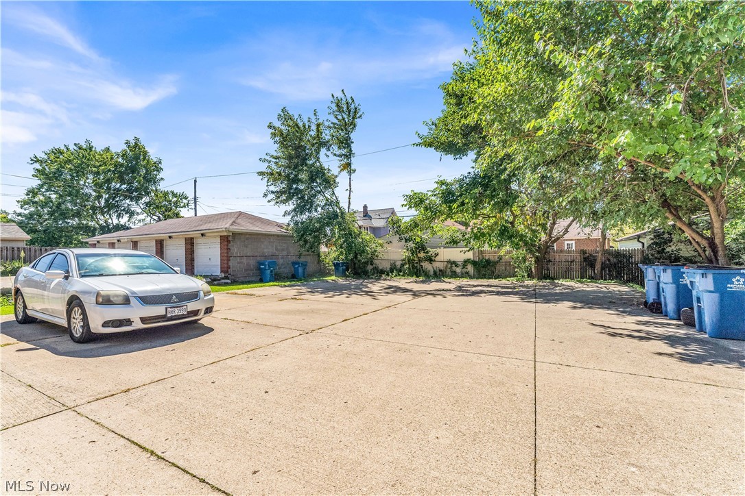 6150 Ridge Road Parma OH 44129