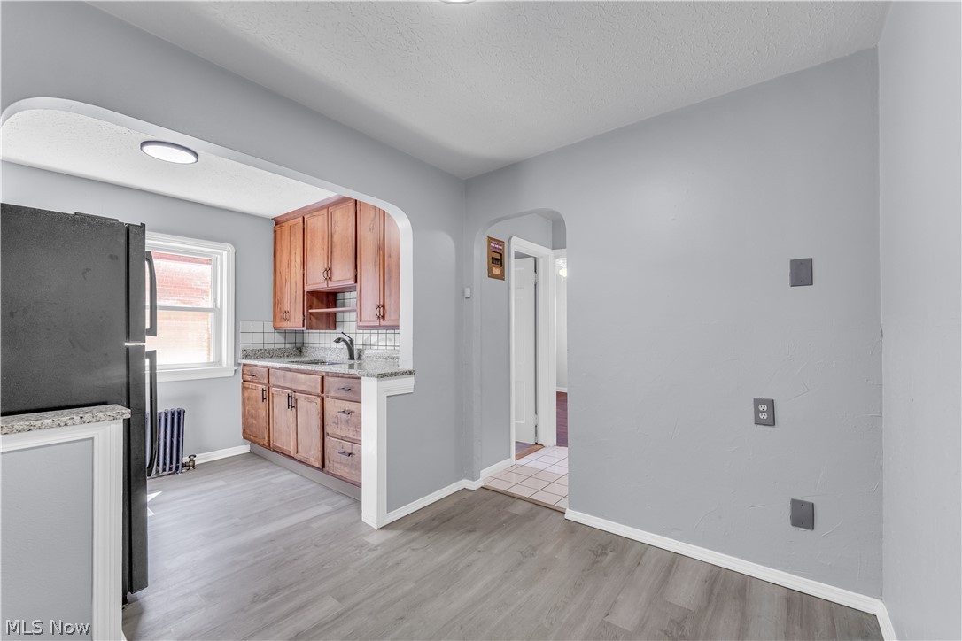 6150 Ridge Road Parma OH 44129