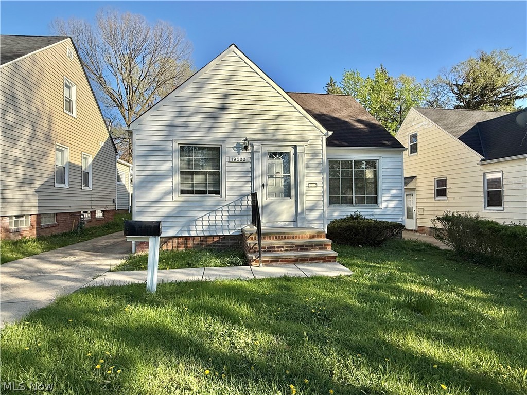 19520 Maple Heights Boulevard Maple Heights OH 44137