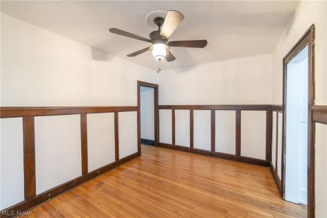 2215 W 14 Street Cleveland OH 44113
