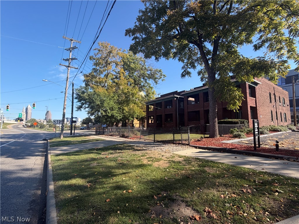 2215 W 14 Street Cleveland OH 44113