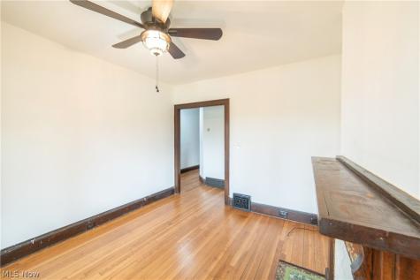 2215 W 14 Street Cleveland OH 44113