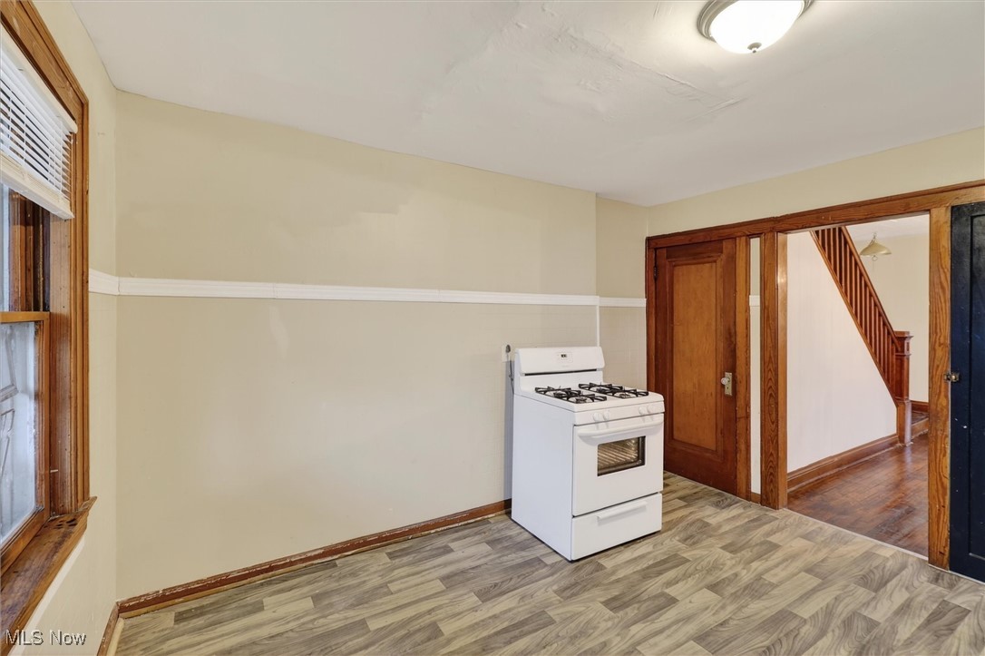 8204 Bancroft Avenue Cleveland OH 44105