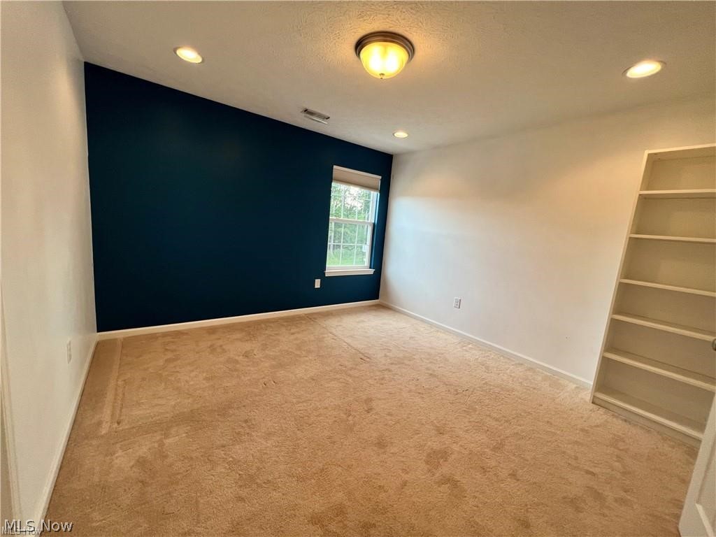 10454 Dogwood Drive Aurora OH 44202