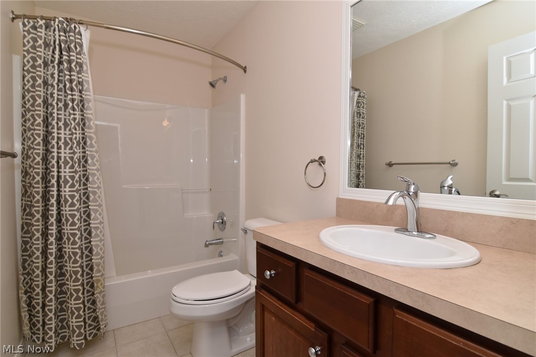 355 Hollyhock Court Mayfield Heights OH 44124