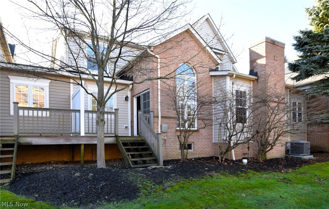 355 Hollyhock Court Mayfield Heights OH 44124