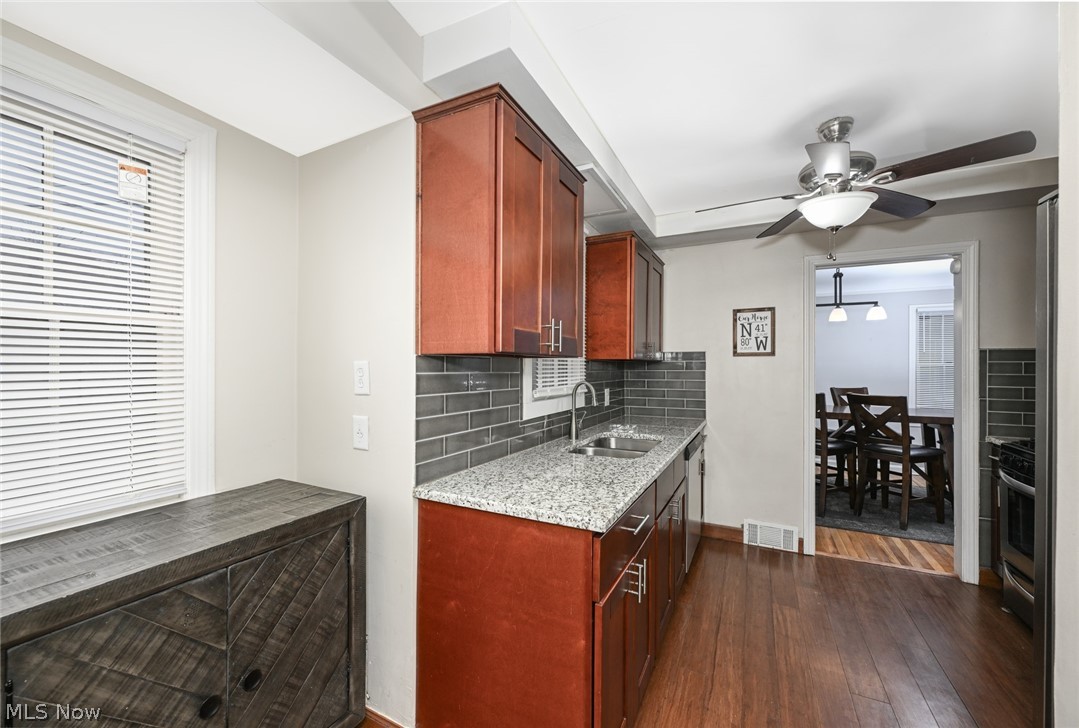 3699 Bainbridge Road Cleveland Heights OH 44118
