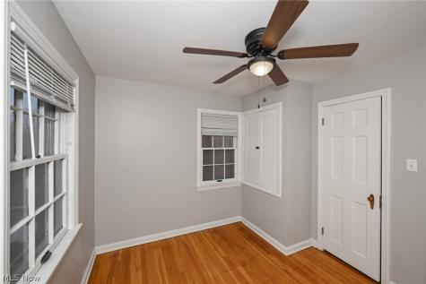 3699 Bainbridge Road Cleveland Heights OH 44118