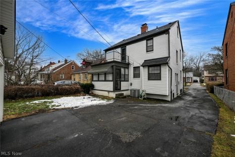 3699 Bainbridge Road Cleveland Heights OH 44118
