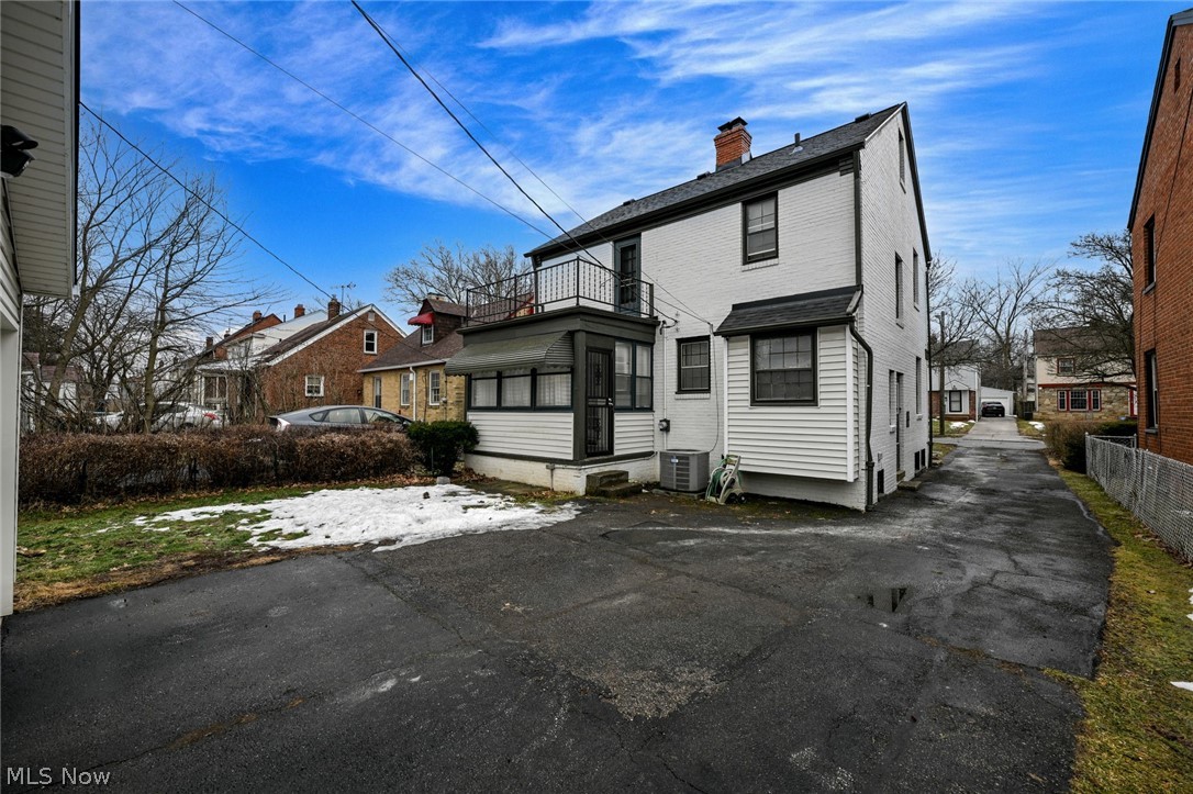 3699 Bainbridge Road Cleveland Heights OH 44118