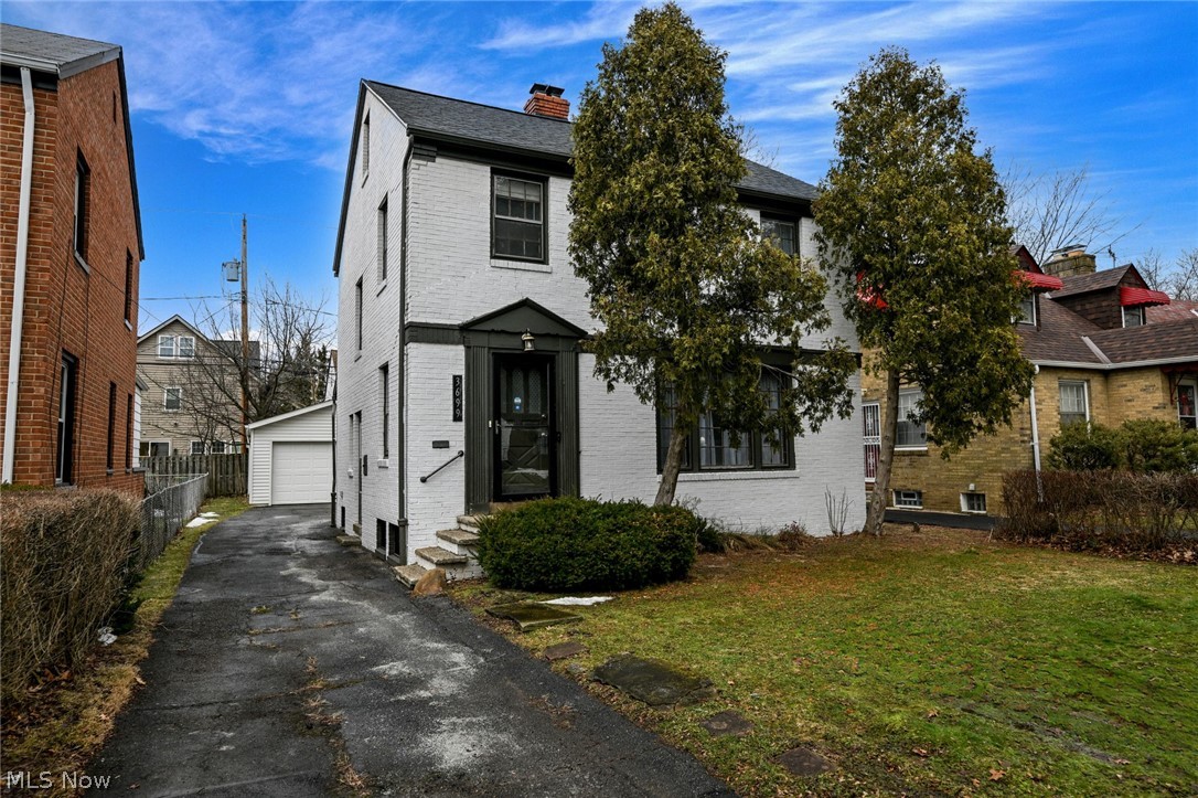 3699 Bainbridge Road Cleveland Heights OH 44118