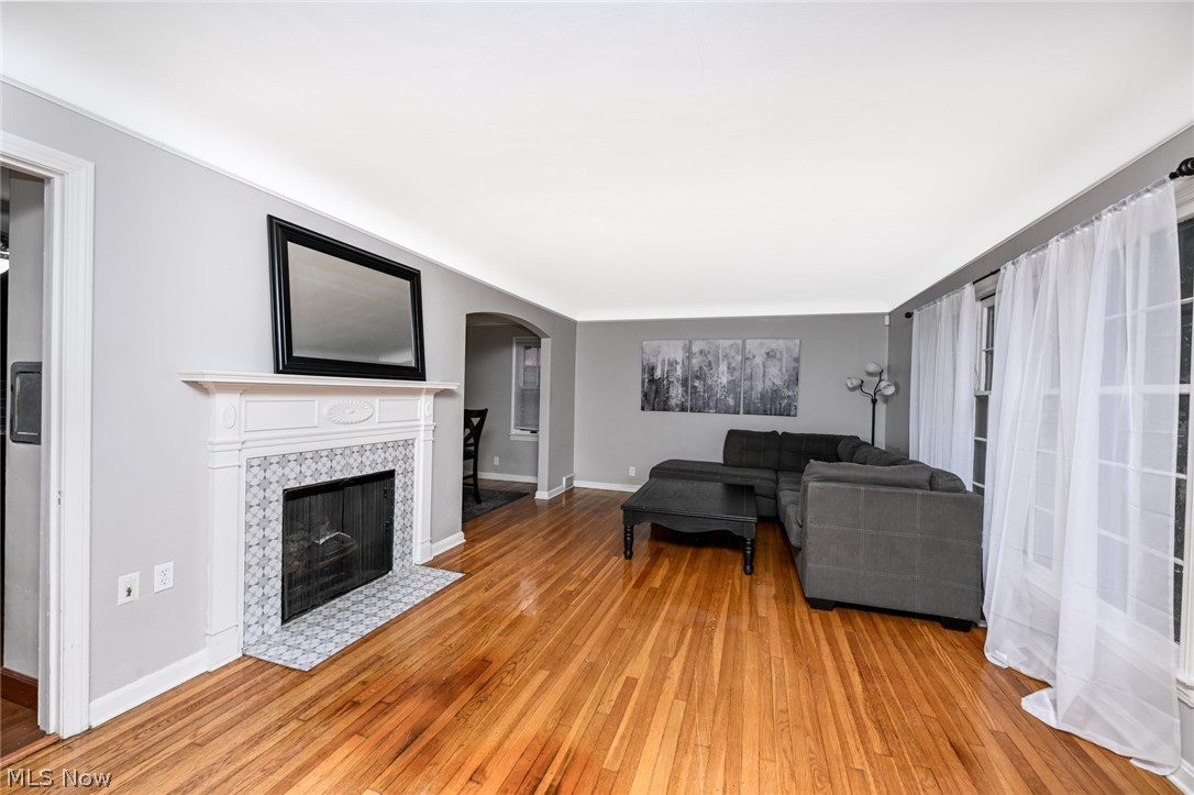 3699 Bainbridge Road Cleveland Heights OH 44118