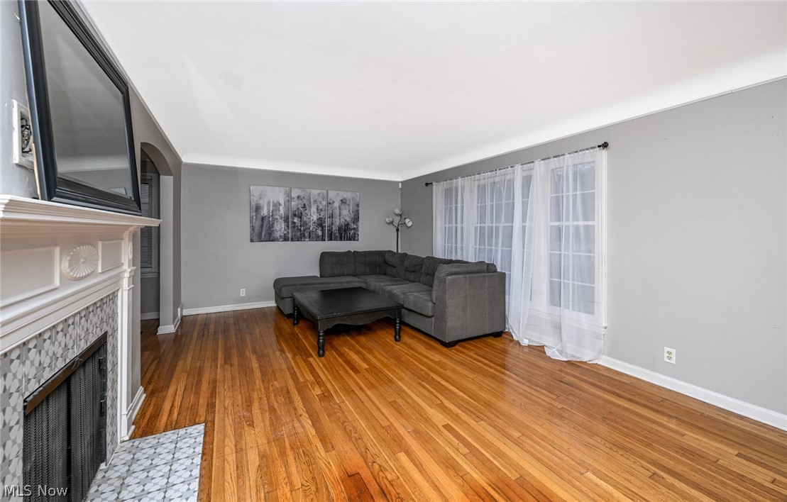 3699 Bainbridge Road Cleveland Heights OH 44118