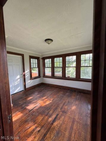 72 Harriman Avenue Bedford OH 44146