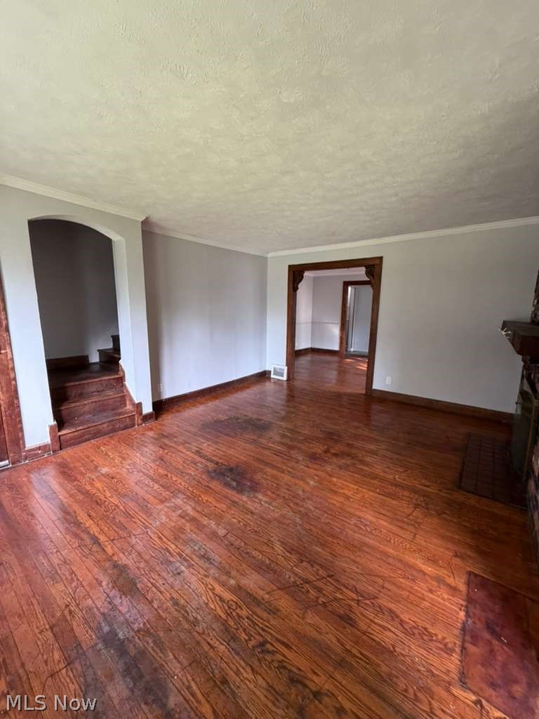 72 Harriman Avenue Bedford OH 44146