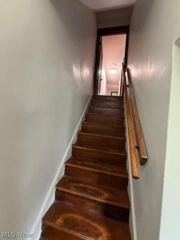 72 Harriman Avenue Bedford OH 44146