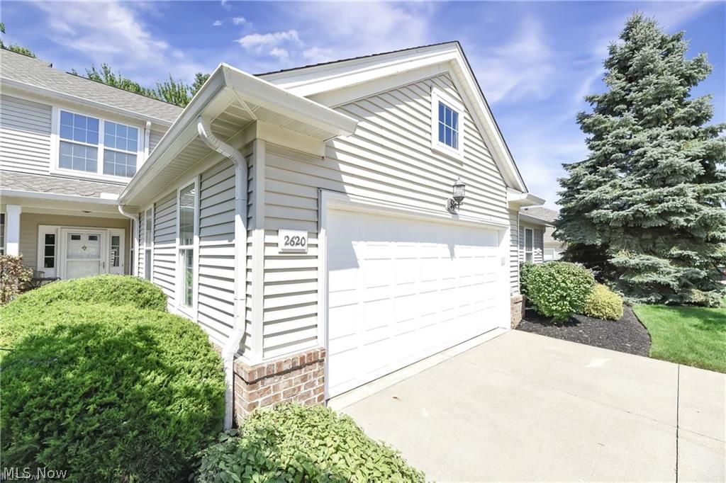 2620 Wyndgate Court Westlake OH 44145