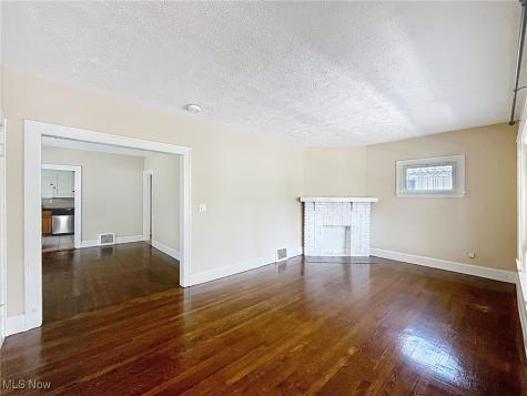 2683 Hampshire Road Cleveland Heights OH 44106