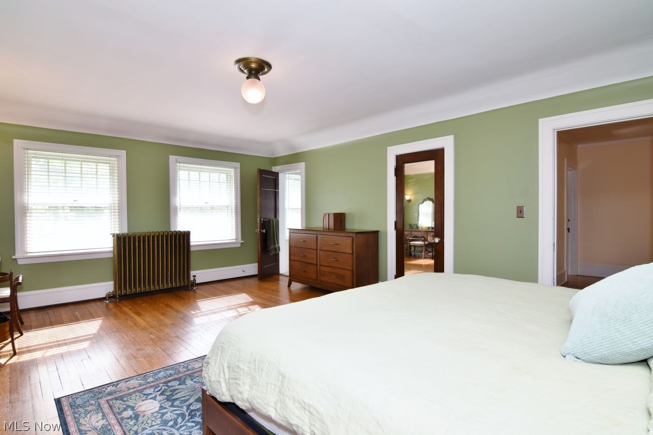 2868 Lee Road Shaker Heights OH 44120