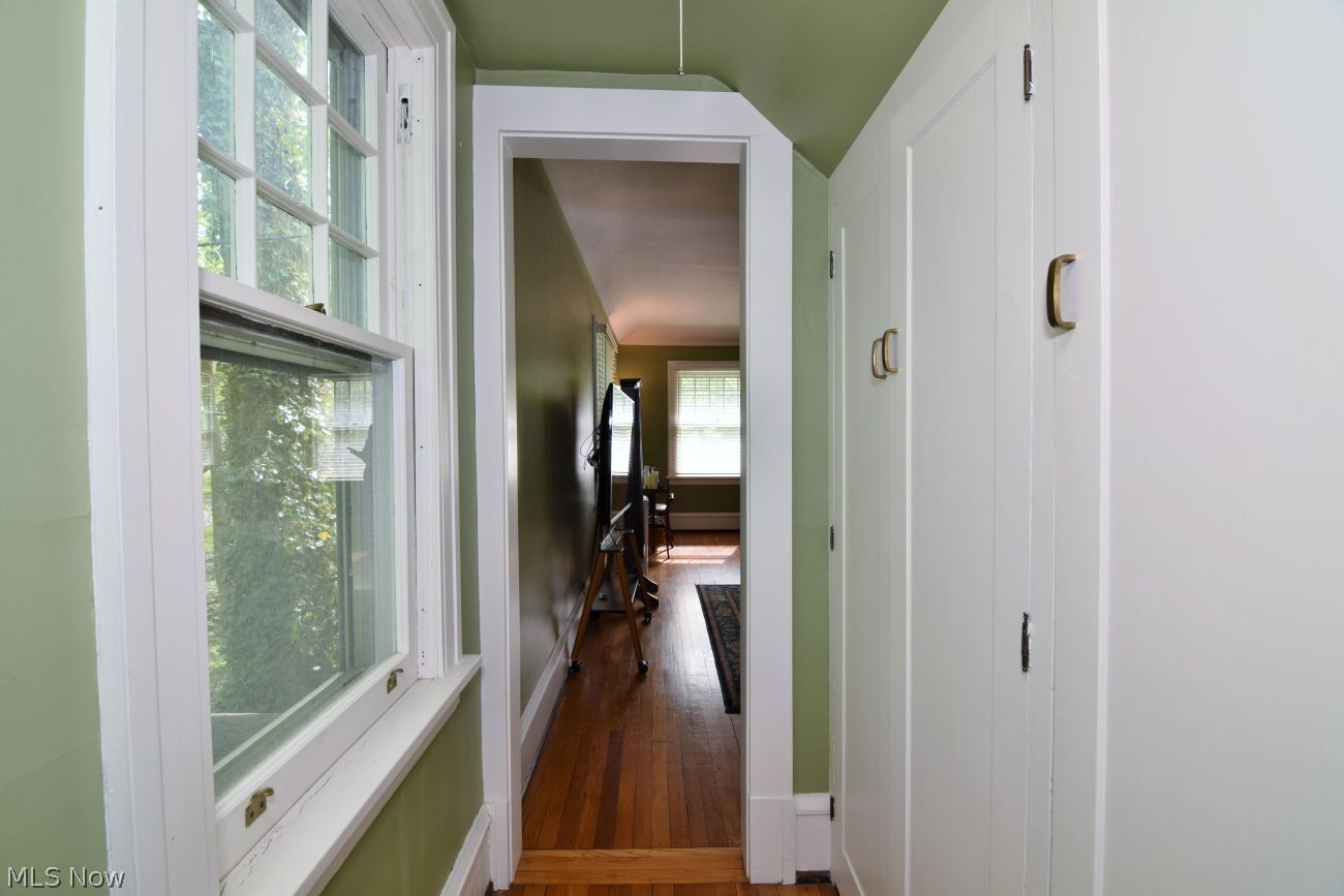 2868 Lee Road Shaker Heights OH 44120
