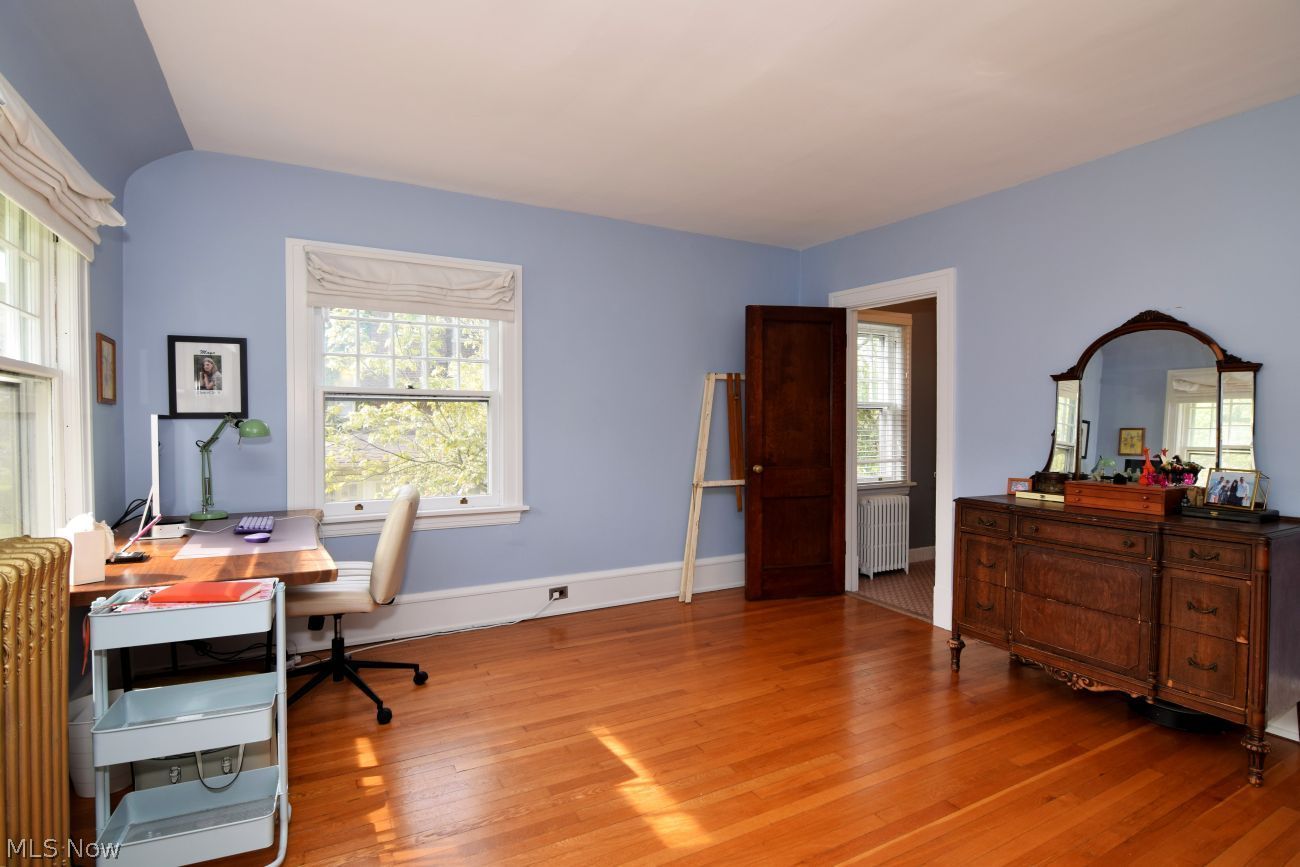 2868 Lee Road Shaker Heights OH 44120