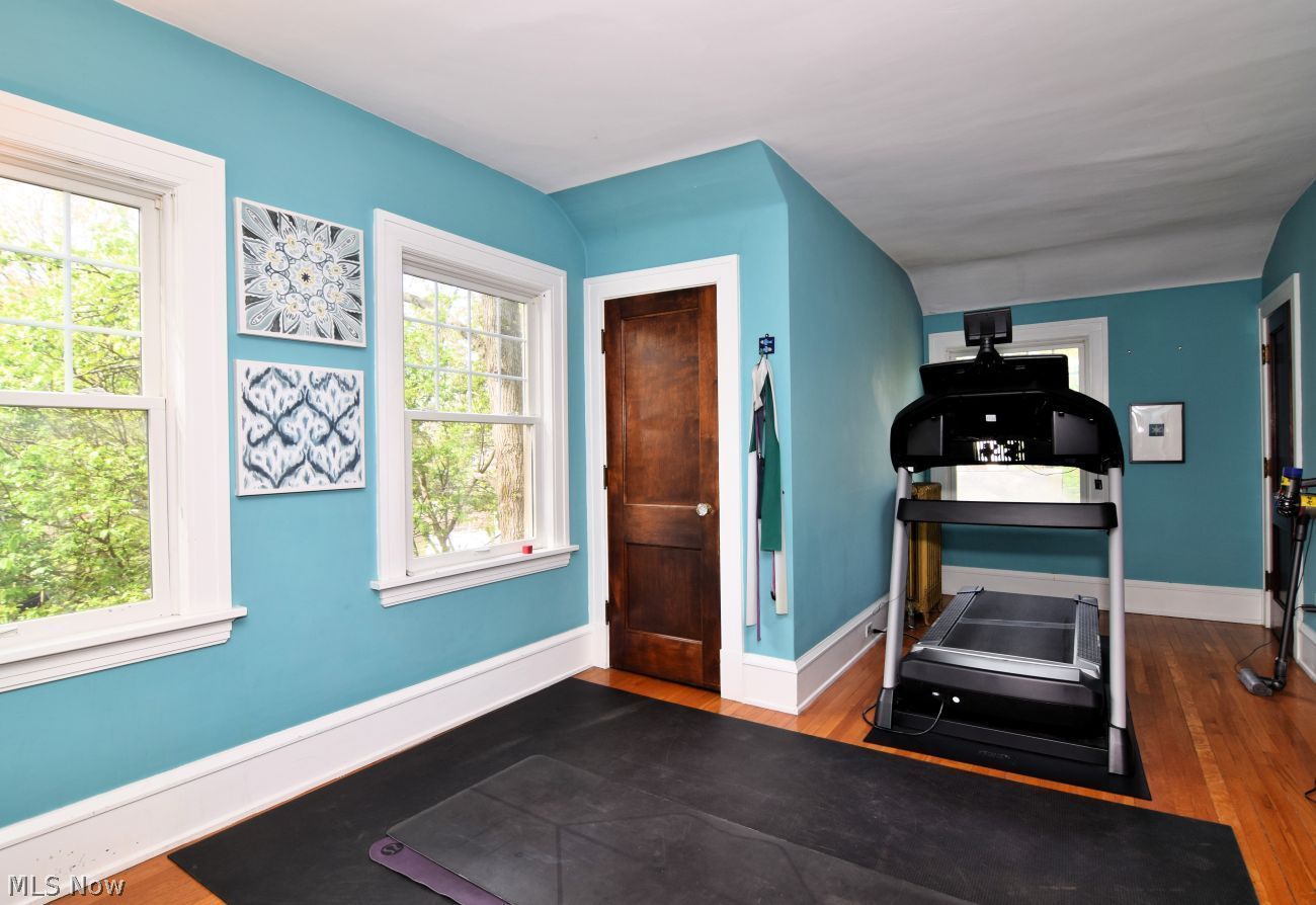 2868 Lee Road Shaker Heights OH 44120