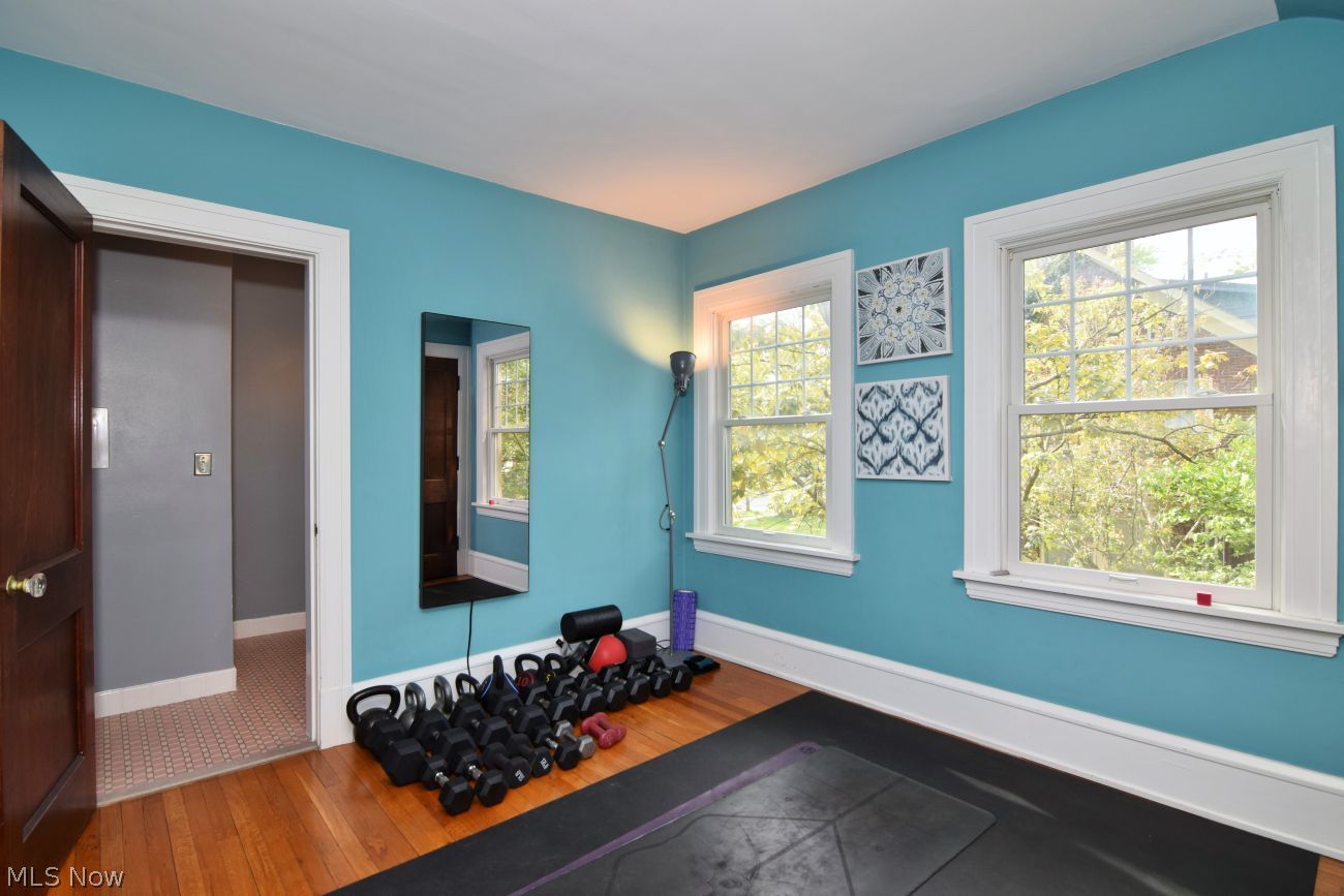 2868 Lee Road Shaker Heights OH 44120
