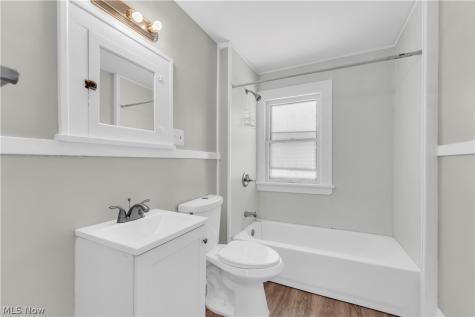 3554 E 113th Street Cleveland OH 44105