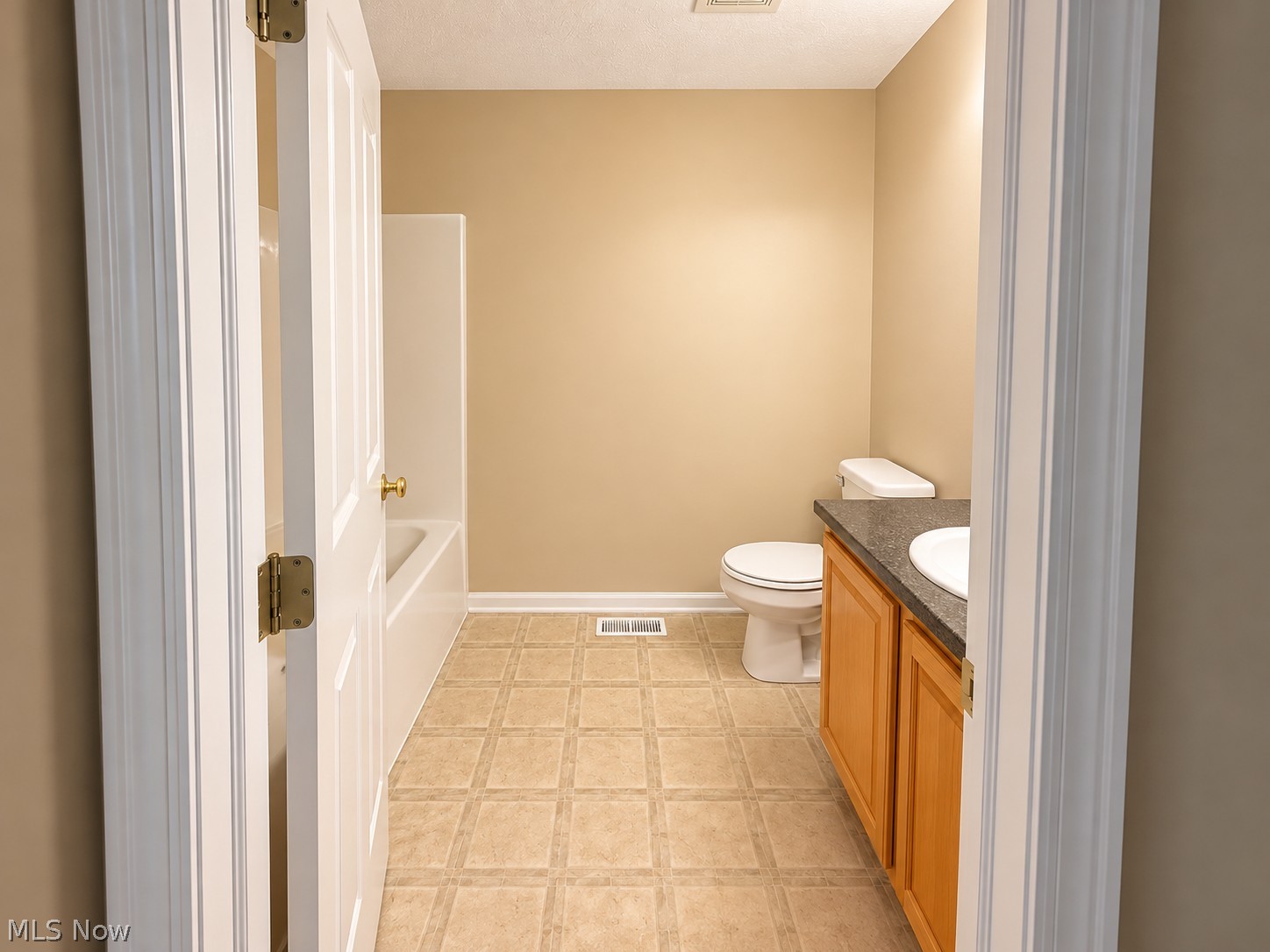 1794 Stone Manor Circle Brunswick OH 44212