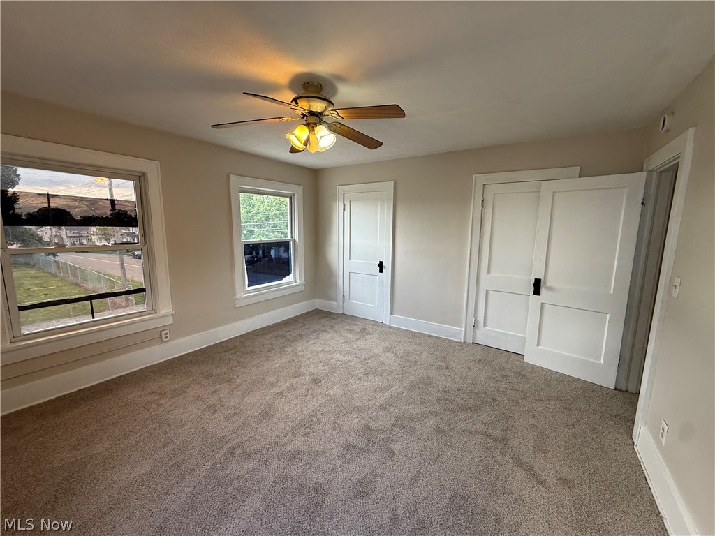 301-303 Roslyn Avenue NW Canton OH 44708