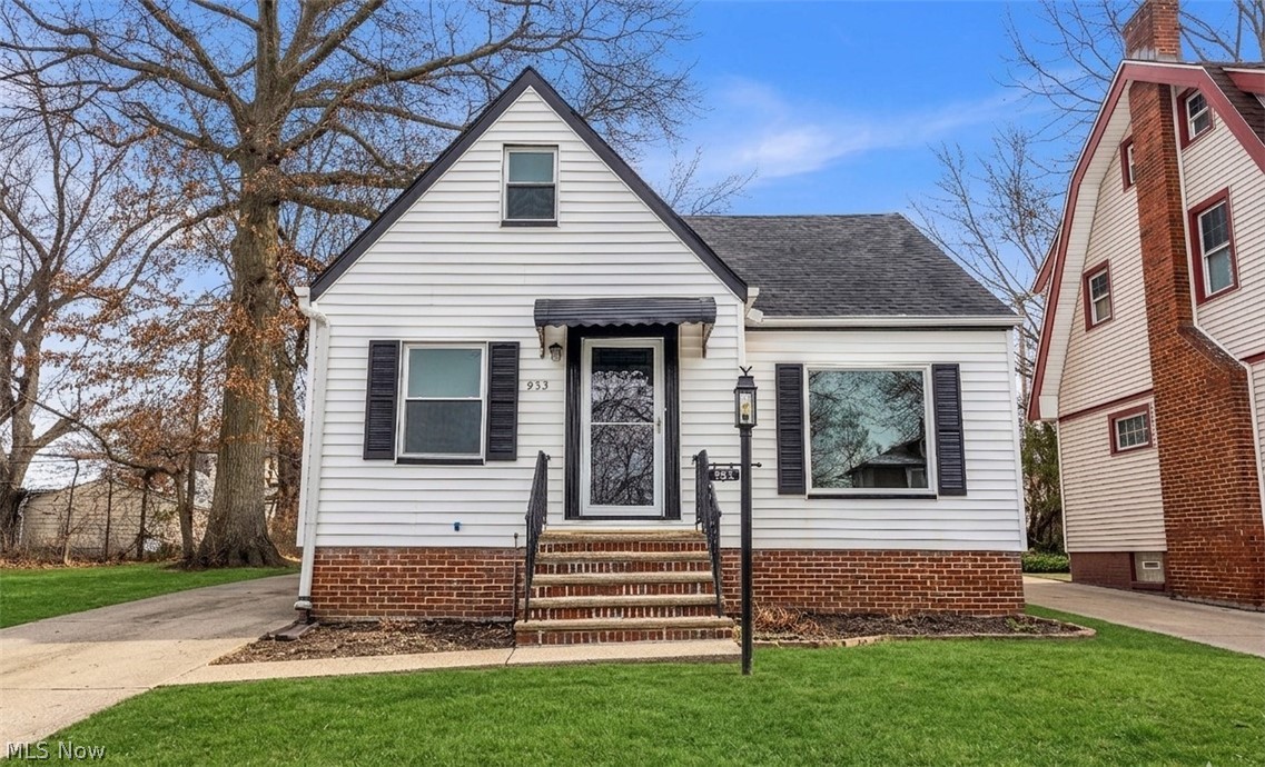 953 Whitby Road Cleveland Heights OH 44112
