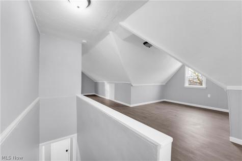 953 Whitby Road Cleveland Heights OH 44112