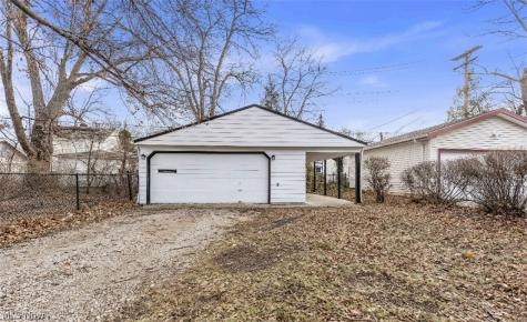 953 Whitby Road Cleveland Heights OH 44112