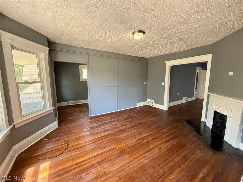 10817 Orville Avenue Cleveland OH 44106