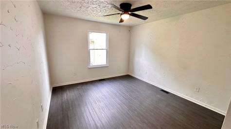 571 E 115th Street Cleveland OH 44108