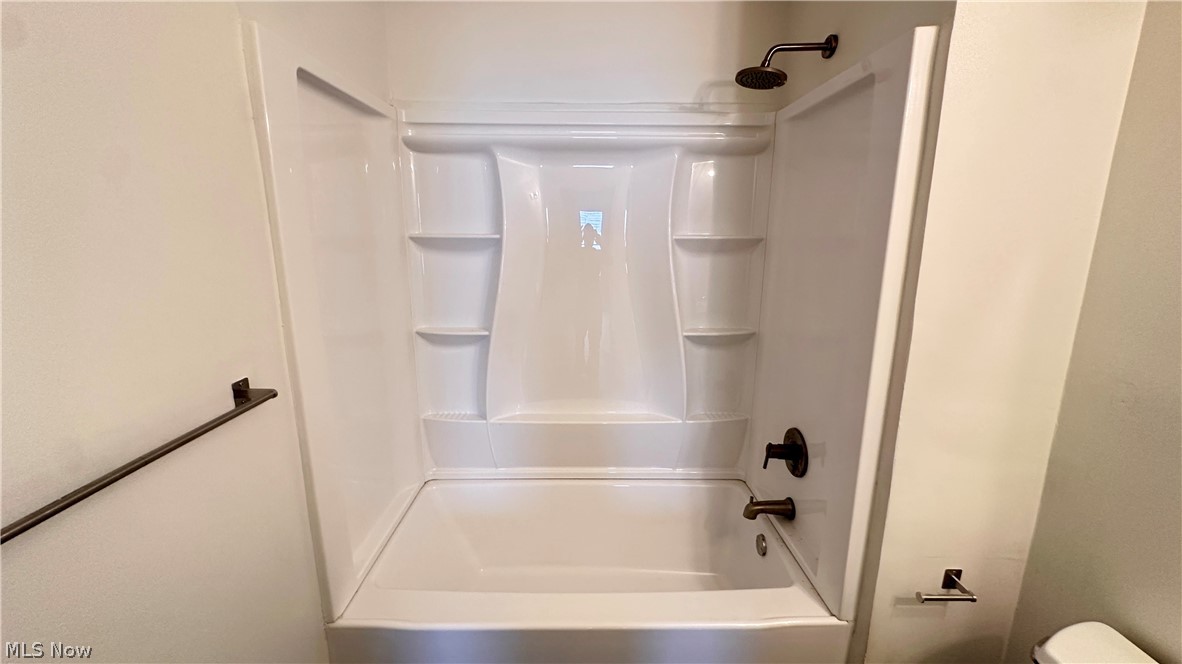 571 E 115th Street Cleveland OH 44108