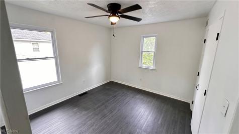 571 E 115th Street Cleveland OH 44108
